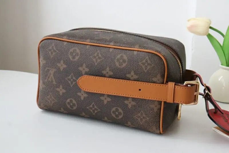 louis vuitton aaa qualite sac a main  pour femme s_123b6472